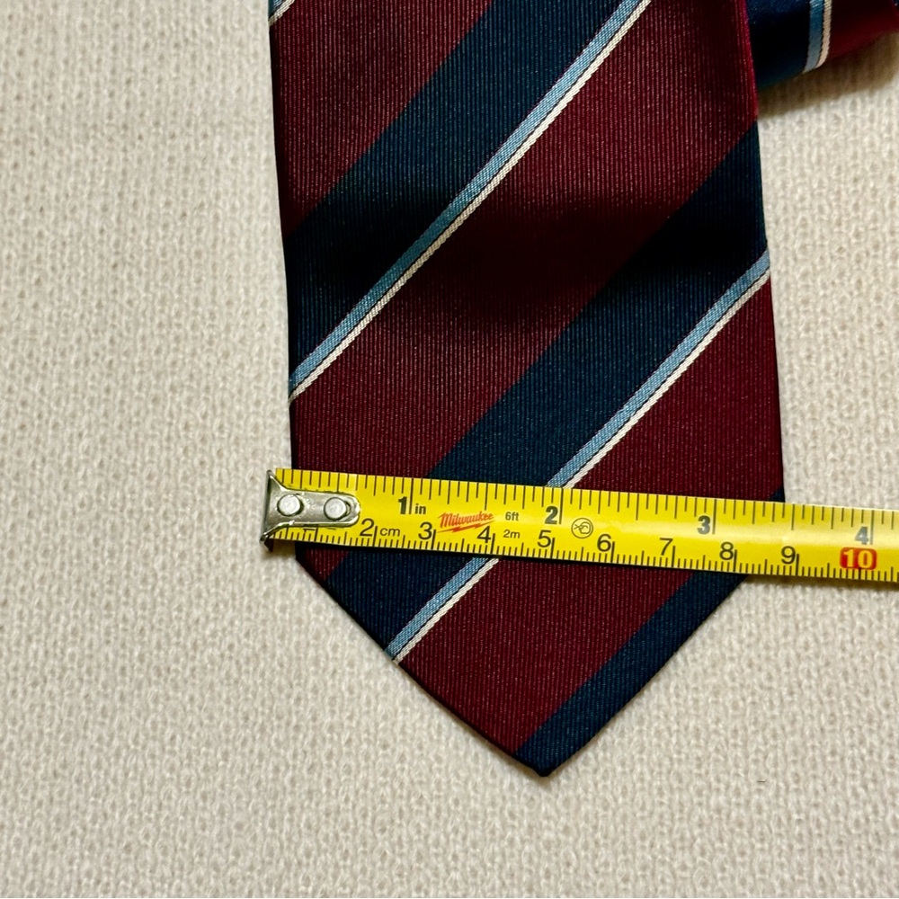 Pierre Cardin Bold Red and Navy Striped Tie 100% silk made in Italy - Picture 4 of 5